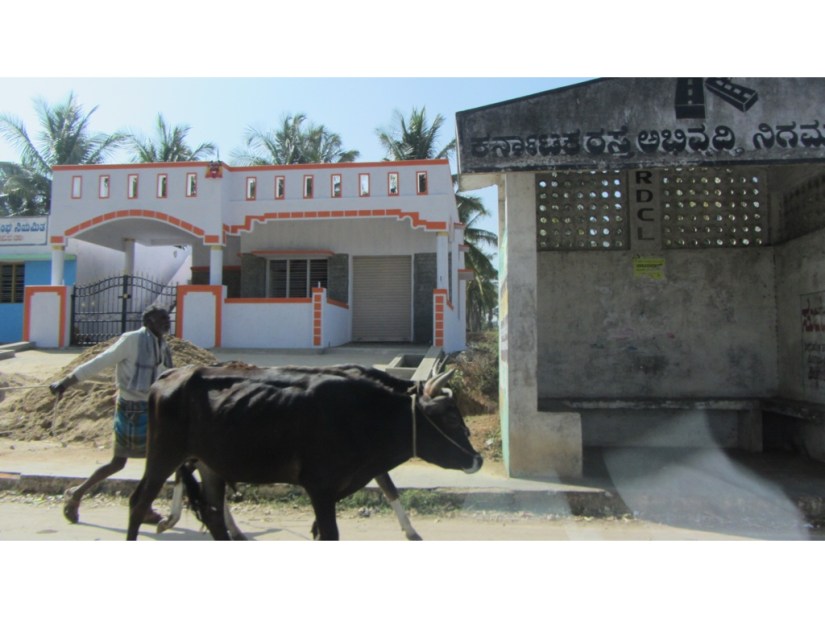 F12E5196-5840-4C9F-B2FB-524DD37CFA8A