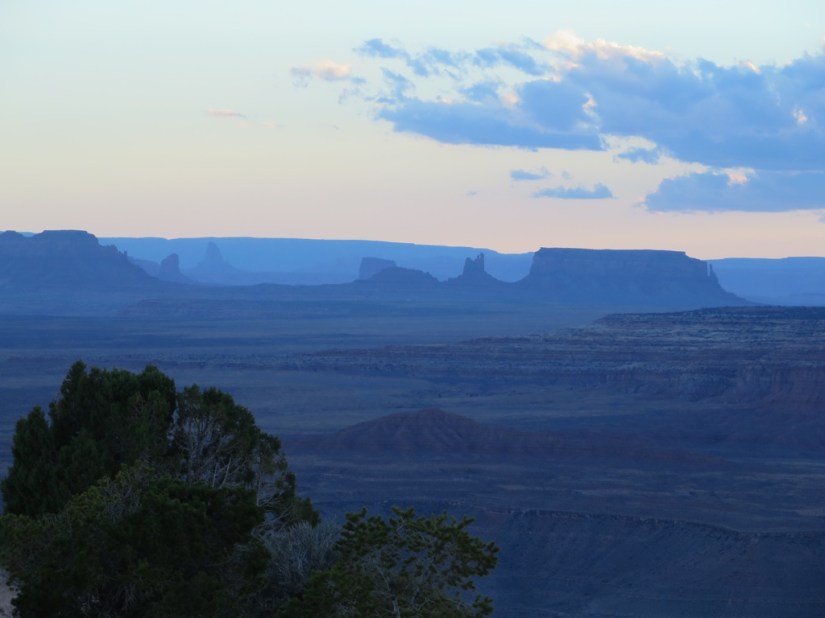 21A30DF4-B27D-4084-8A92-9EDC1AC19FD4