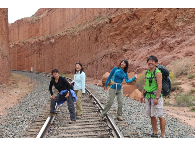 4319E92A-B32B-4E05-BC0A-1E453EB02A56