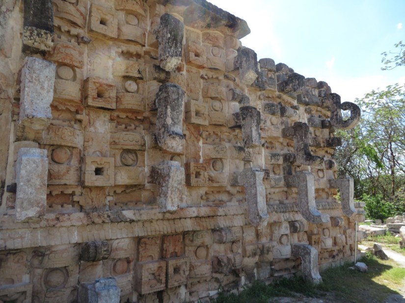 70947FB2-8847-4D26-83C1-95A16D1F0878