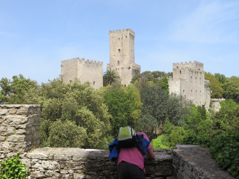 3EA2E620-95C9-425B-BB76-94B8542D36D6