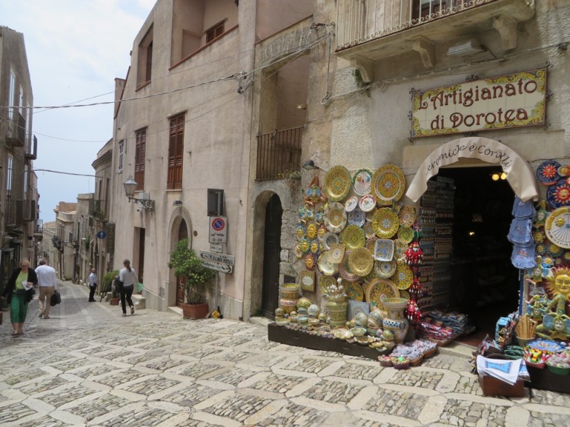 3FB0904F-ACBE-4DF8-BC3B-3D18E242F875