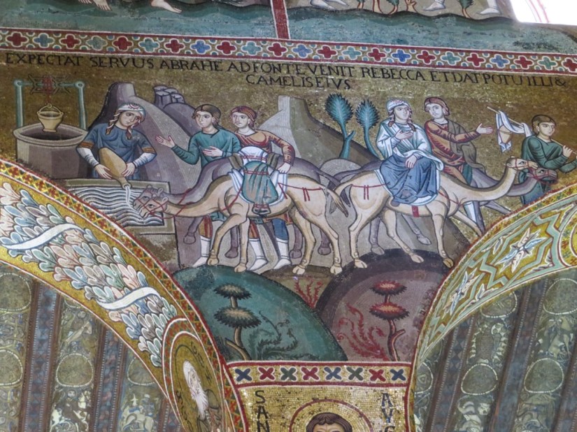 5D7DFB78-AA20-4A5B-AAC1-E476AC639D84