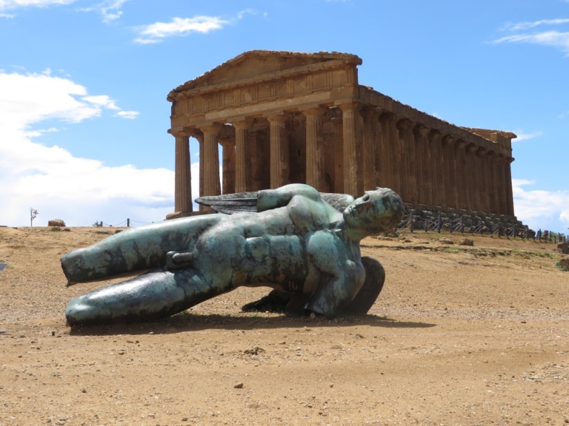 7D2A4CD0-0014-4E1A-8EE4-3C8718E00086