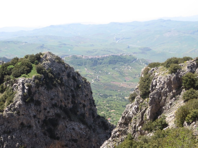 86711FDF-A9DC-43AC-8F03-2524CDD359B4