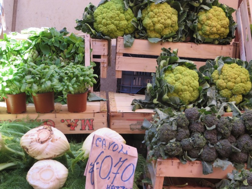 9776F435-B060-47CB-92C6-577B9A855388