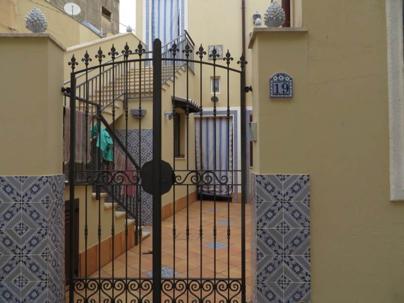 E53A47B1-F7B9-40C2-84A4-7E6AD419221D