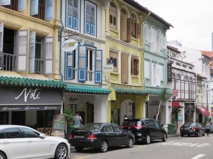 39D09EFE-8B09-4F77-B193-68D213D8252F