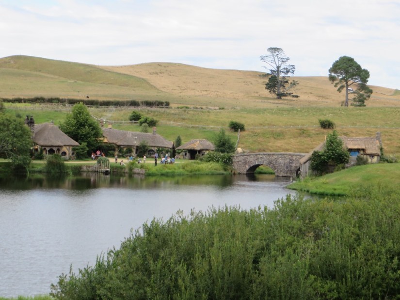 60EA90ED-88DF-4CDA-95F0-C4286D24F7FE