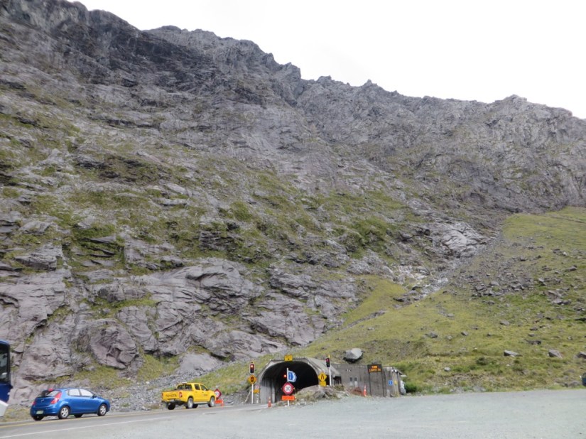 16465E09-9031-46E0-AB0B-3367C9960324