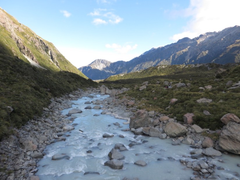 7B1EC92B-3515-411C-ADF0-B9493799307E