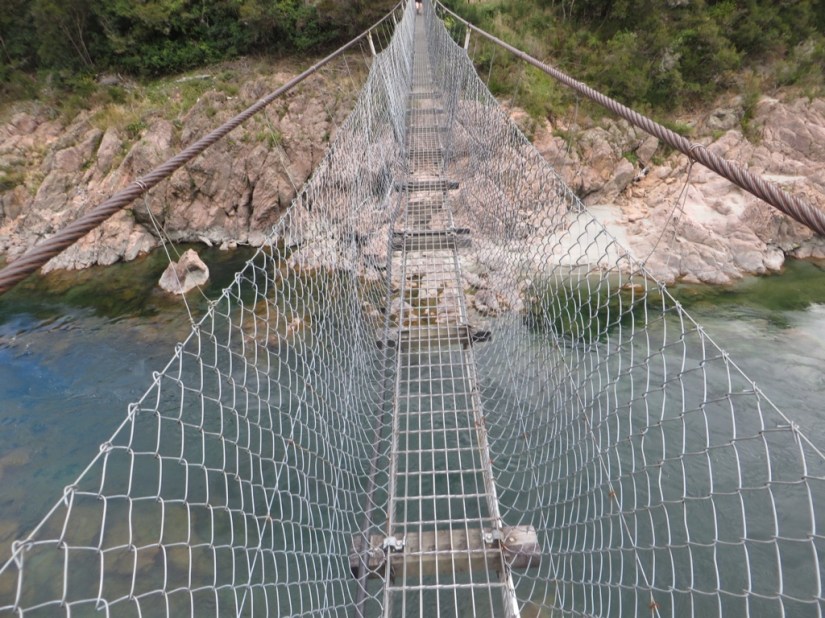 7B5DEEAF-3D52-45CB-9F16-2EDDE7523219