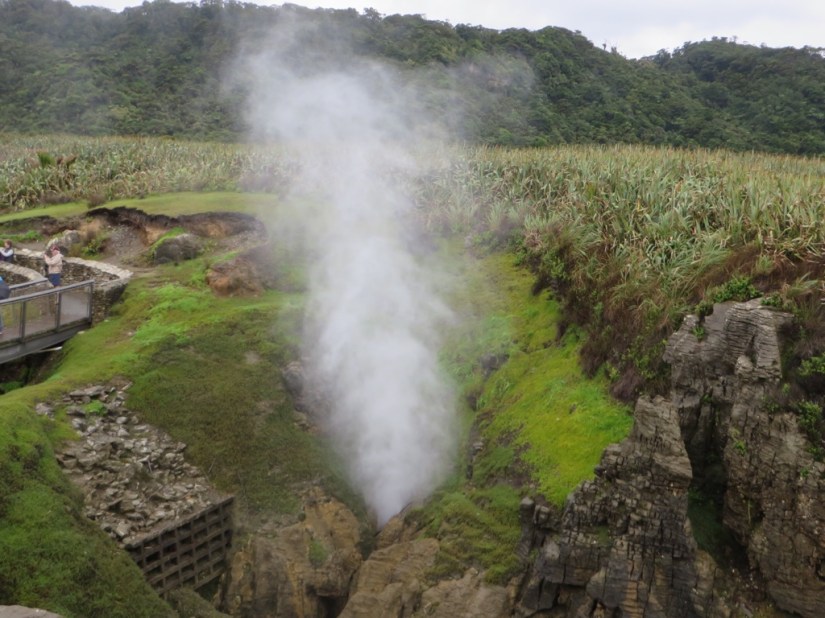 9886F94F-20E7-4B0E-AFA1-AFB99965F9AE