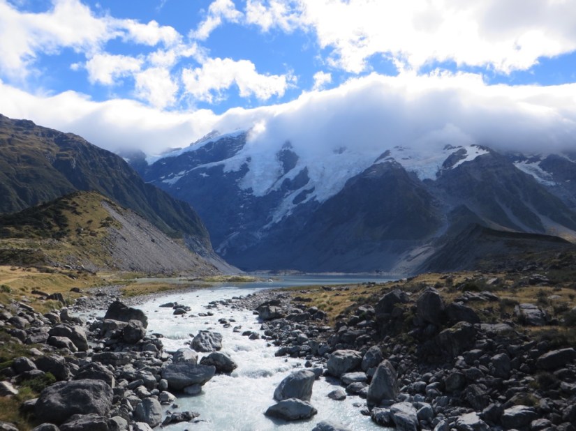 E1D2AE4C-88FC-4B0E-896A-662320357FAD