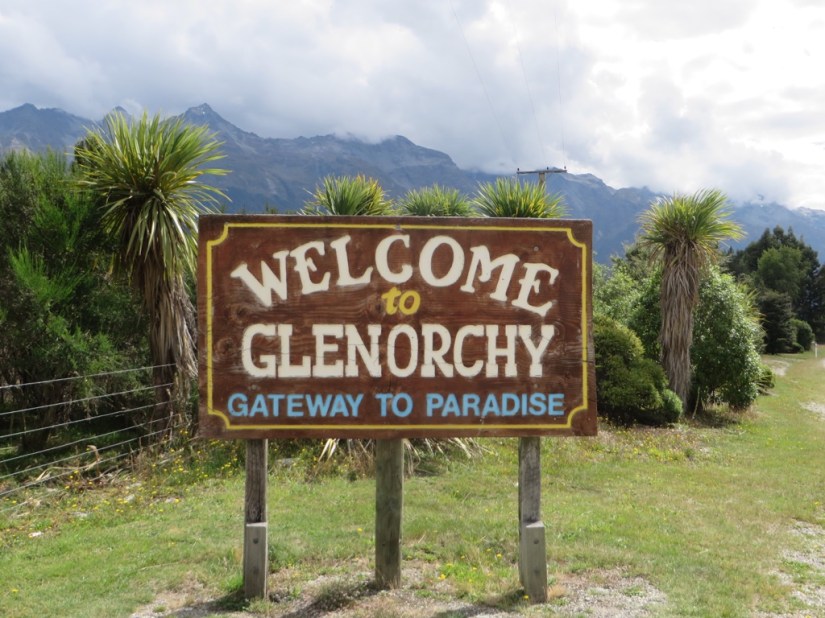 EFF82102-326E-49AE-89B7-B7288404ADEE