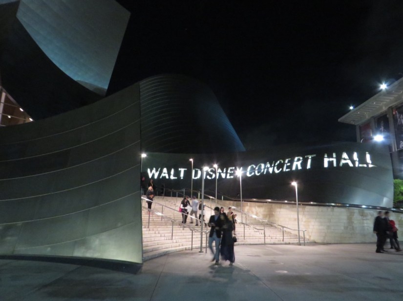 04FE35E9-A539-40F3-A599-9FAE3485A673