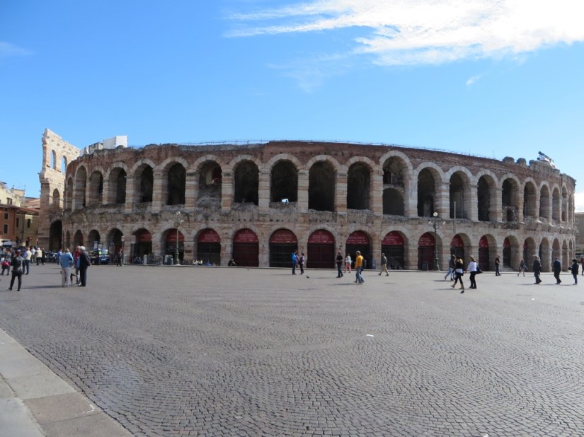 4396F2C9-6445-48D4-9C87-5CAF01EF4426