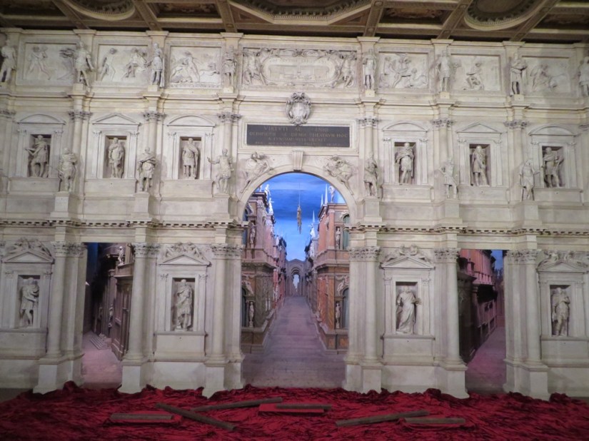 678A2F62-D995-4B25-8E60-20E587B84562