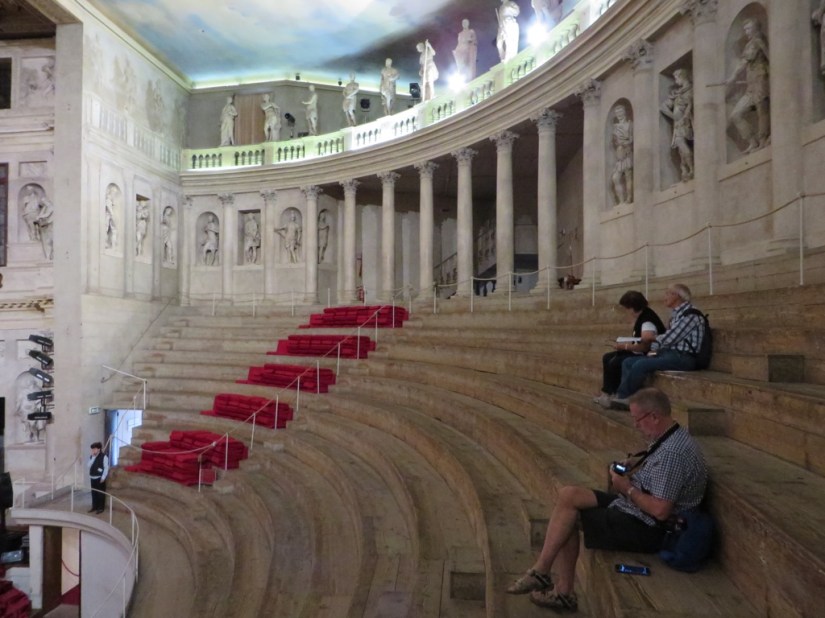 843D55D8-7A98-47D0-95FB-A0483B165A5A