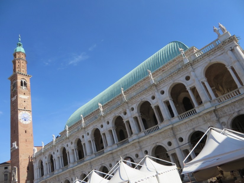 ED4CA88C-FD0B-4886-9984-7E3FE9AAB541