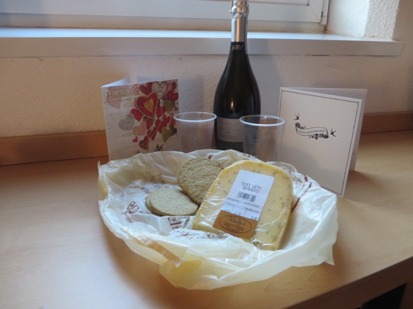 0F3032E3-C065-4CC5-8448-2B67E7E1CCBE