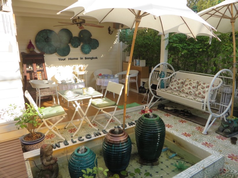 71524E23-29E9-4051-A6FC-FACB66D9F71E