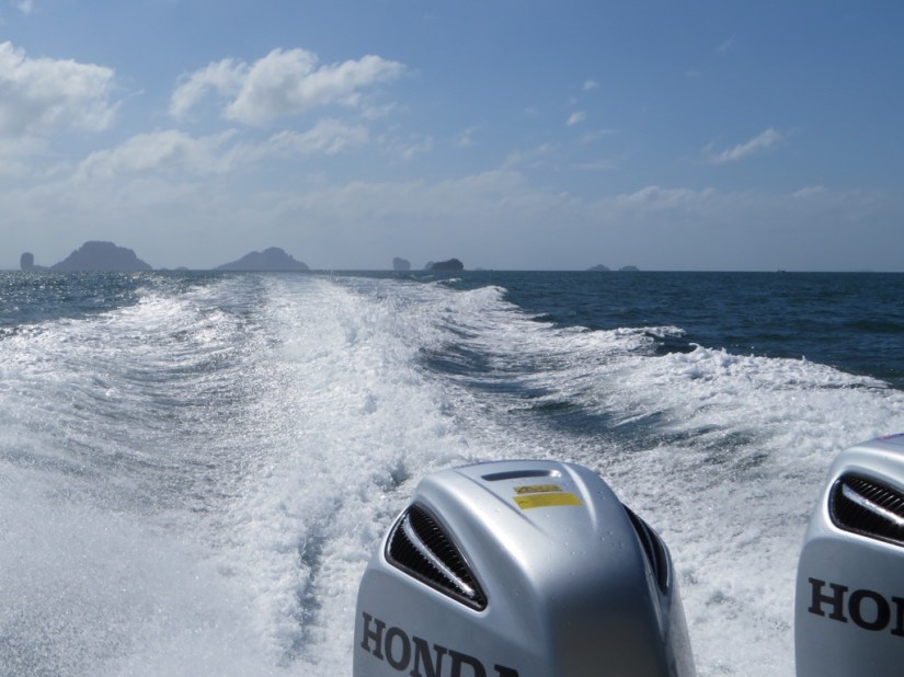 7E6972C0-47C1-4367-A141-2E61AB2BE8D9