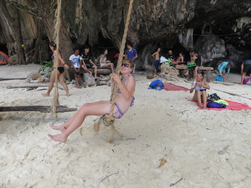 D854AD4B-10D5-46F4-B075-2AABD77F73FA