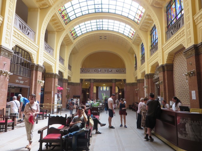 2B3F3C4A-E5D9-4C70-8201-91ACE7F8E4FD