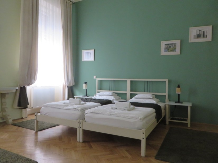 file-0FFD639B-46C0-4B33-9AED-6284B07035AA-434-0000002F3B792CE7