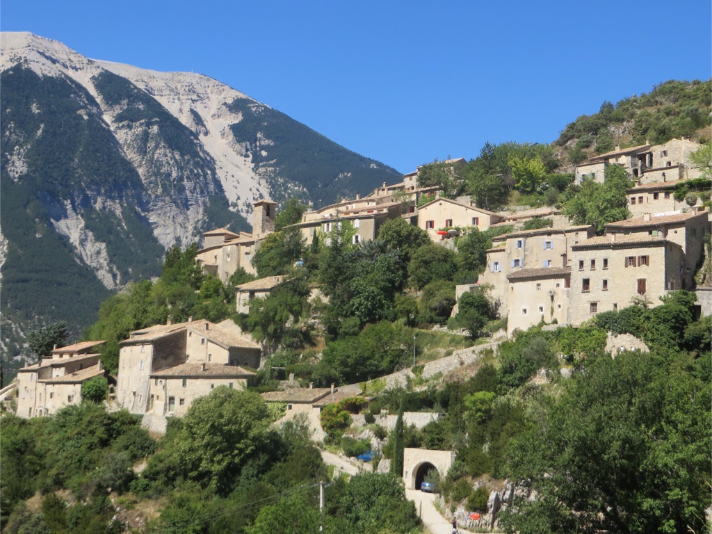 file-0D0654B9-2F52-49E1-85FC-82013391E951-439-0000001DF57CAC04