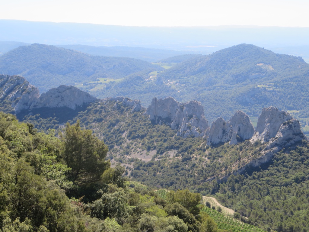 file-AB463406-D908-4080-8638-124420AC812C-439-0000001DD6B7058E