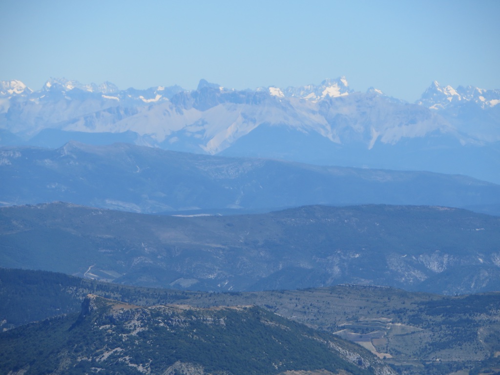 file-B0F67AA7-C968-4D87-B07A-1A07D929B4BC-439-0000001E0203FE73