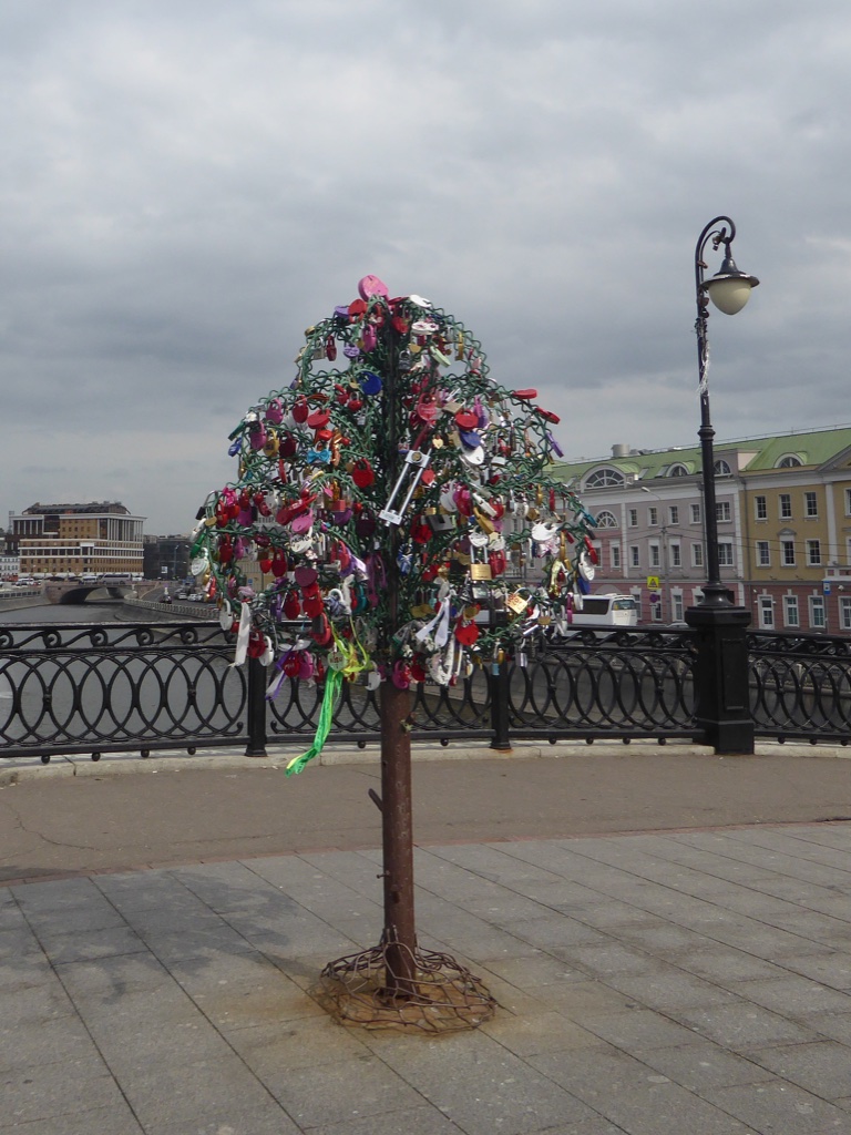 file-58879196-662D-45F9-990A-DE64ABF2AF92-460-00000024A7D5F679