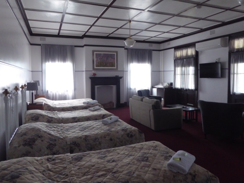 1127A6D0-3036-4D02-9D48-7E4240BC83D7