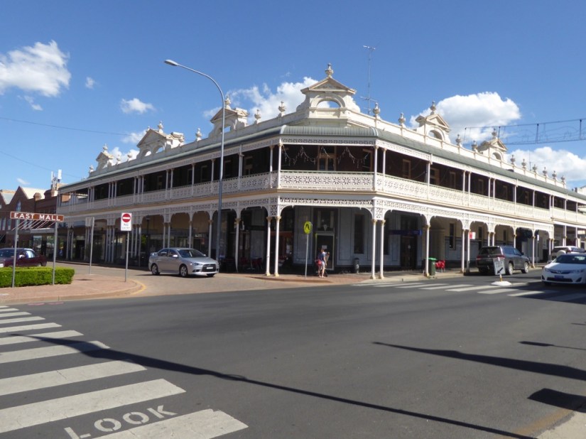 128B53B8-BC16-492C-8028-95C43F7611B7