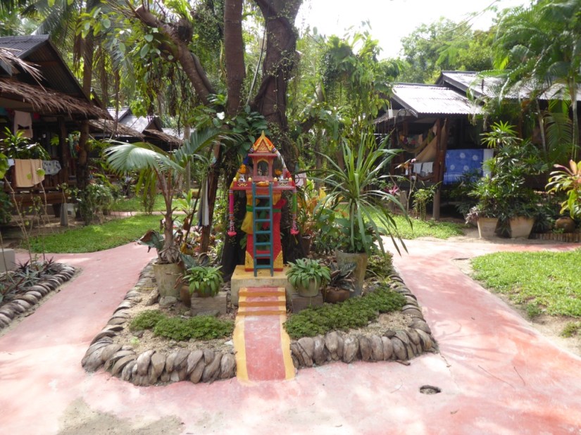 2F7EE9F5-63F4-464C-A7AA-8E4FA286B7BE