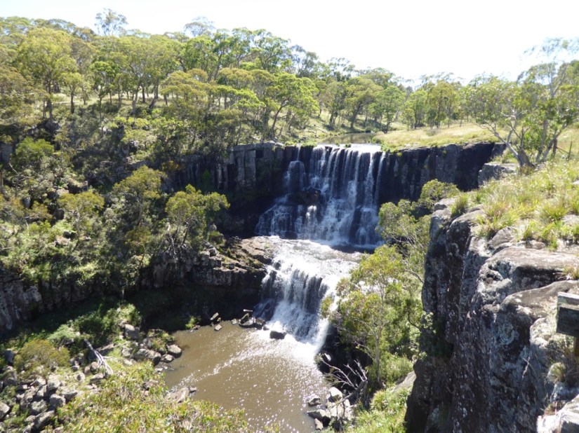 66AC0CDF-5DE0-4E89-B534-19173140D29D