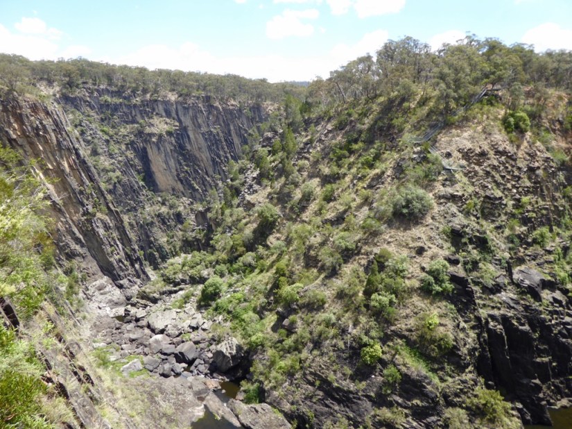 871C2CD8-7625-4C4C-9866-588EE470D12C