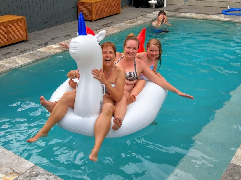 8C0E4C27-D7FF-4660-B17B-67B8BA4DAE1A