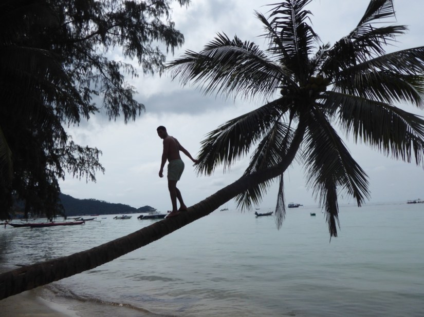 E719029F-B126-4A63-B207-087DD2E84195