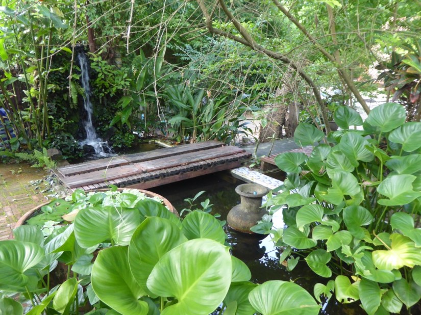 B2F9FE4F-0A07-4272-AC17-FBAB4F100E7B