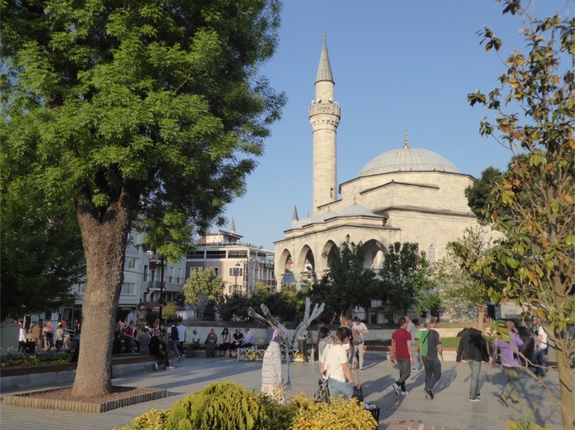 1883B589-1AF8-4A3D-927A-DD3997BB8BDF