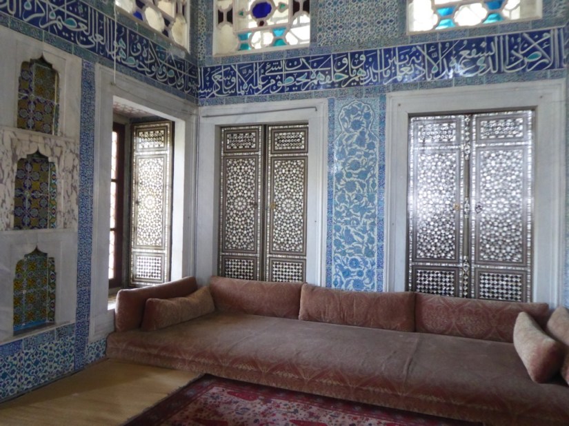 2CD686F9-4C57-45F0-AD7C-3DACE02971EE