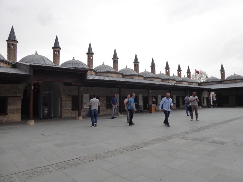 4C6E8E30-939F-430E-874F-6A94C708494E