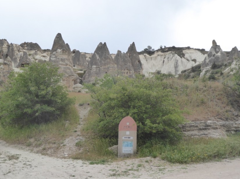 BFAA2025-EA62-4634-8AB6-DA69BCF8B708